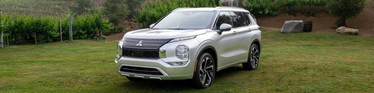 2023 Mitsubishi Outlander in Dallas, TX